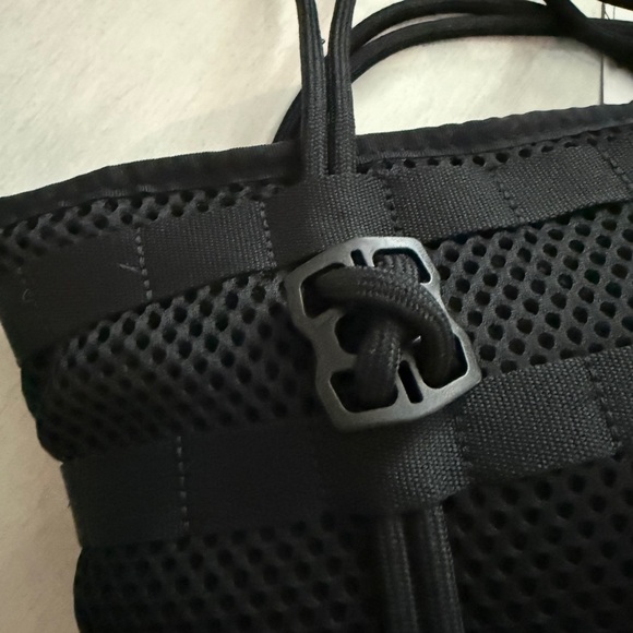 Nike Black Mesh Tote Bag - Picture 6 of 13